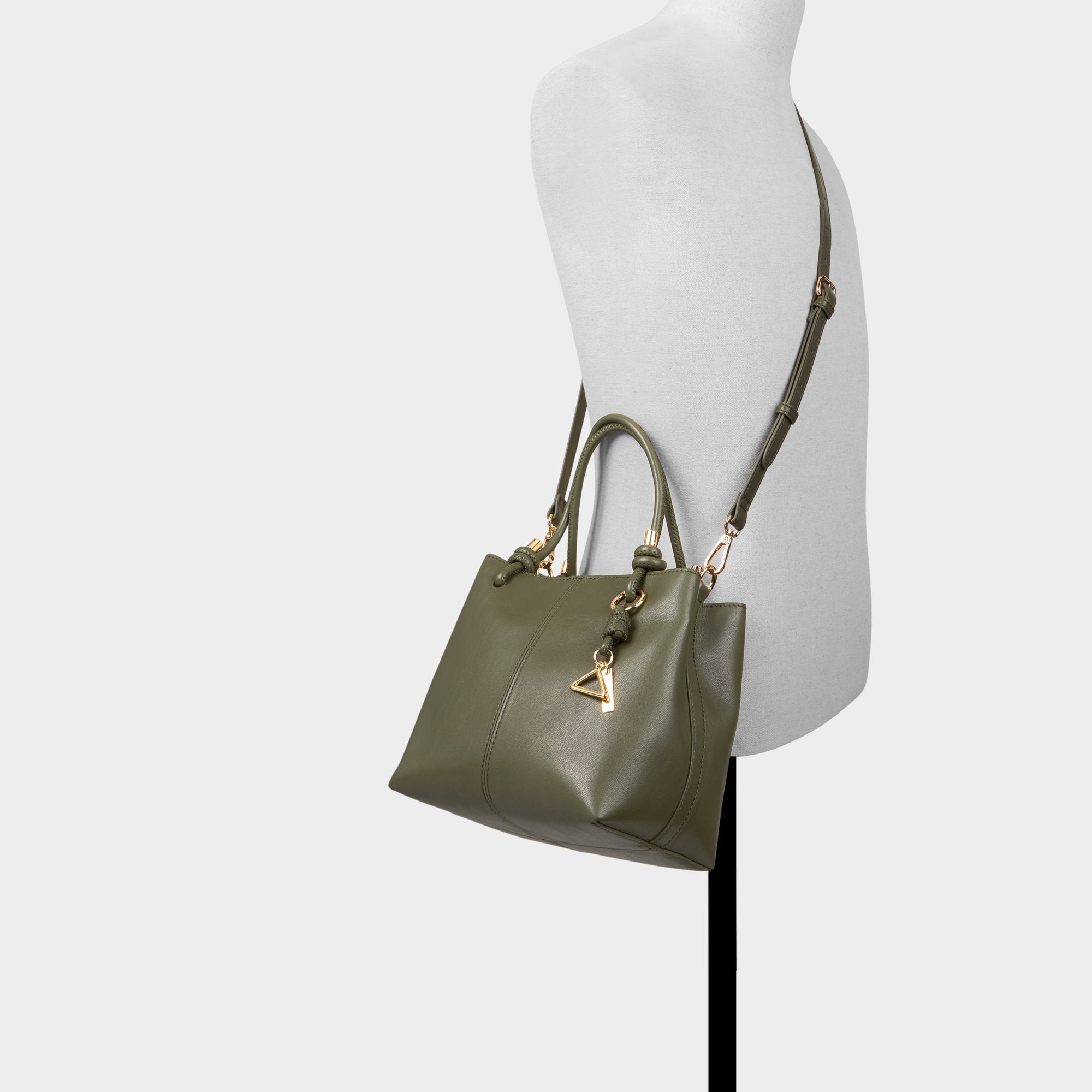 Evielilyyx - Image 4